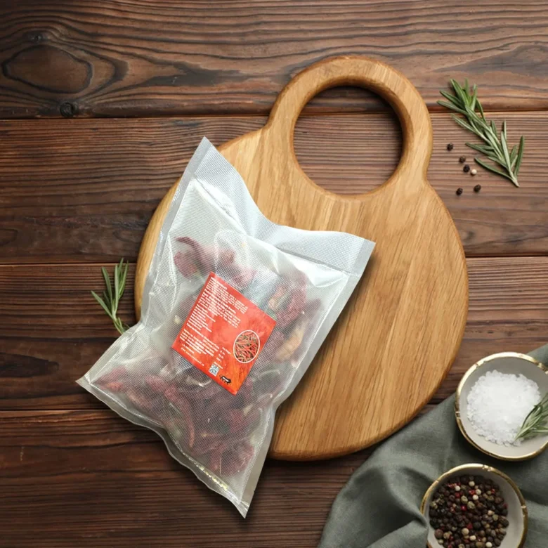 Organic Bhaderwahi Desi Red Chilli (Lal Mirchi Whole) 100 g - Image 5